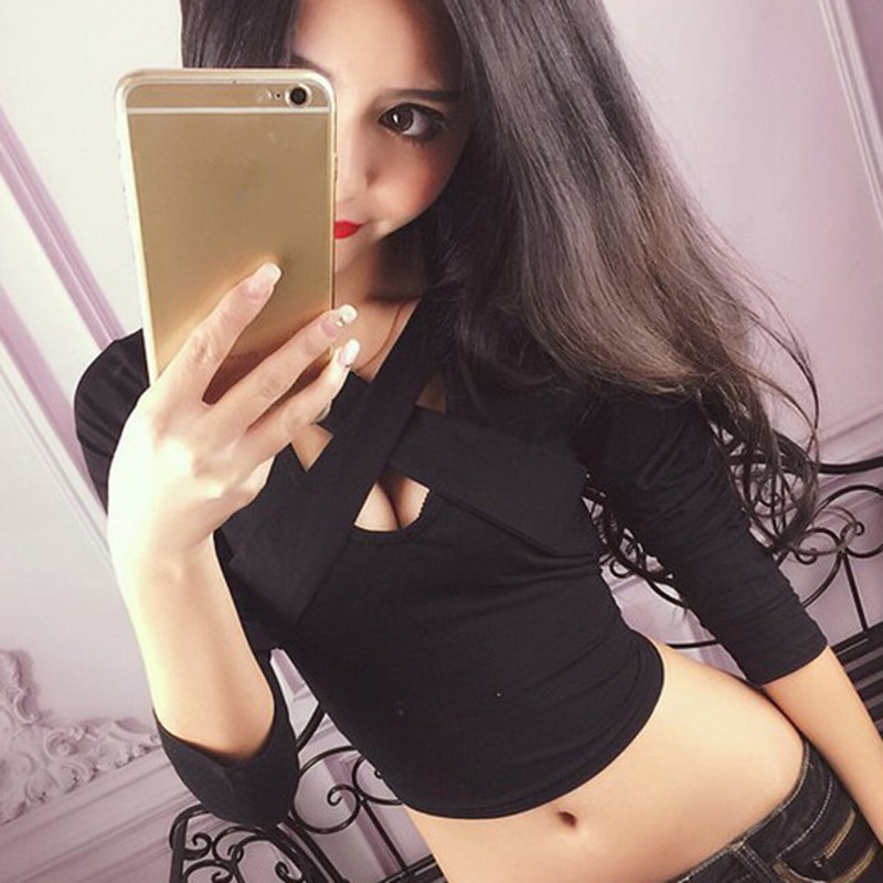 Áo thun tay dài kiểu dáng sexy theo phong cách Hàn Quốc