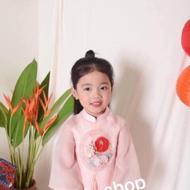 Áo dài cát tường