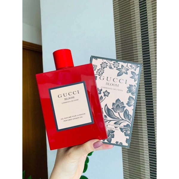 Sữa Tắm Hương Nước Hoa Gucci Bloom đỏ 380ml