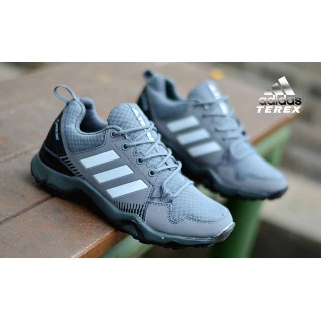 Giày Bốt Adidas Rerex Cổ Cao Thời Trang Trẻ Trung Cá Tính