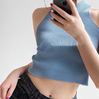Áo len mỏng croptop cổ yếm năng động