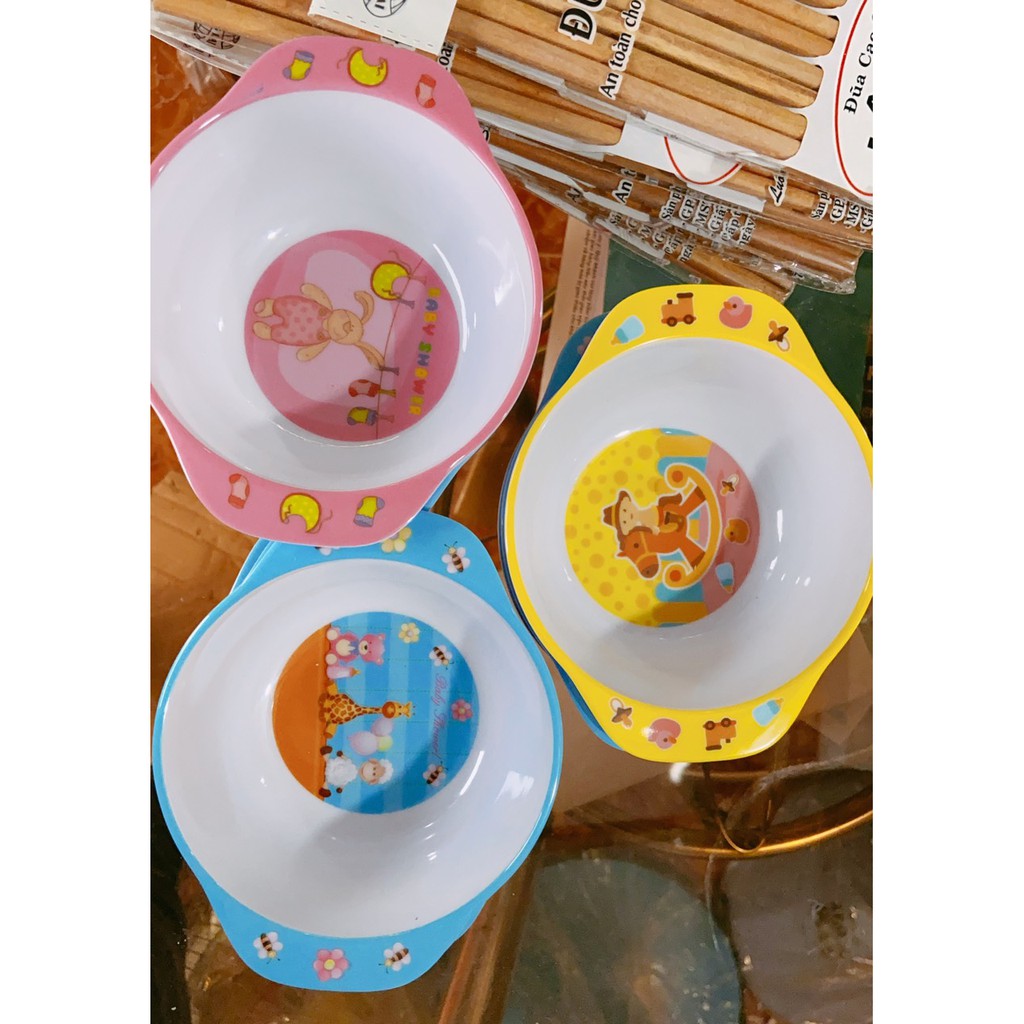 Bộ Tô Bột Hai Quai Có Muỗng Cho Trẻ Em