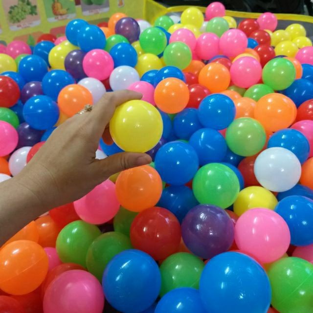 Túi 100 Banh Bóng Nhựa Việt Nam Nhiều Màu No.101726