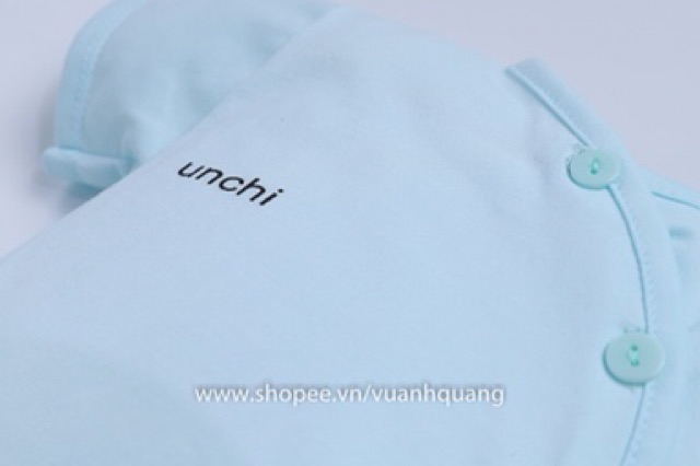 Bộ cộc tay khuy lệch thương hiệu Unchi cho bé sơ sinh đến 9 kg