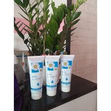 GEL TẨY DA CHẾT DÉSSY 200ML