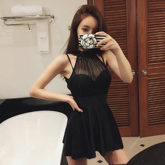 Bikini kín đáo