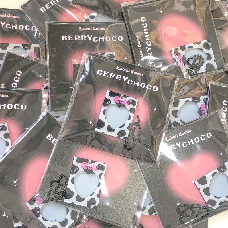 MÓC KHOÁ THAY ẢNH BERRYCHOCO 💗🖤