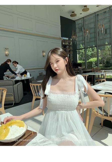 Đầm lưới công chúa 2 dây ruy băng form ngắn che quần đùi | BigBuy360 - bigbuy360.vn