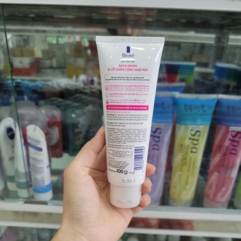 Sữa rửa mặt Biore sạch nhờn se khít lỗ chân lông 100g