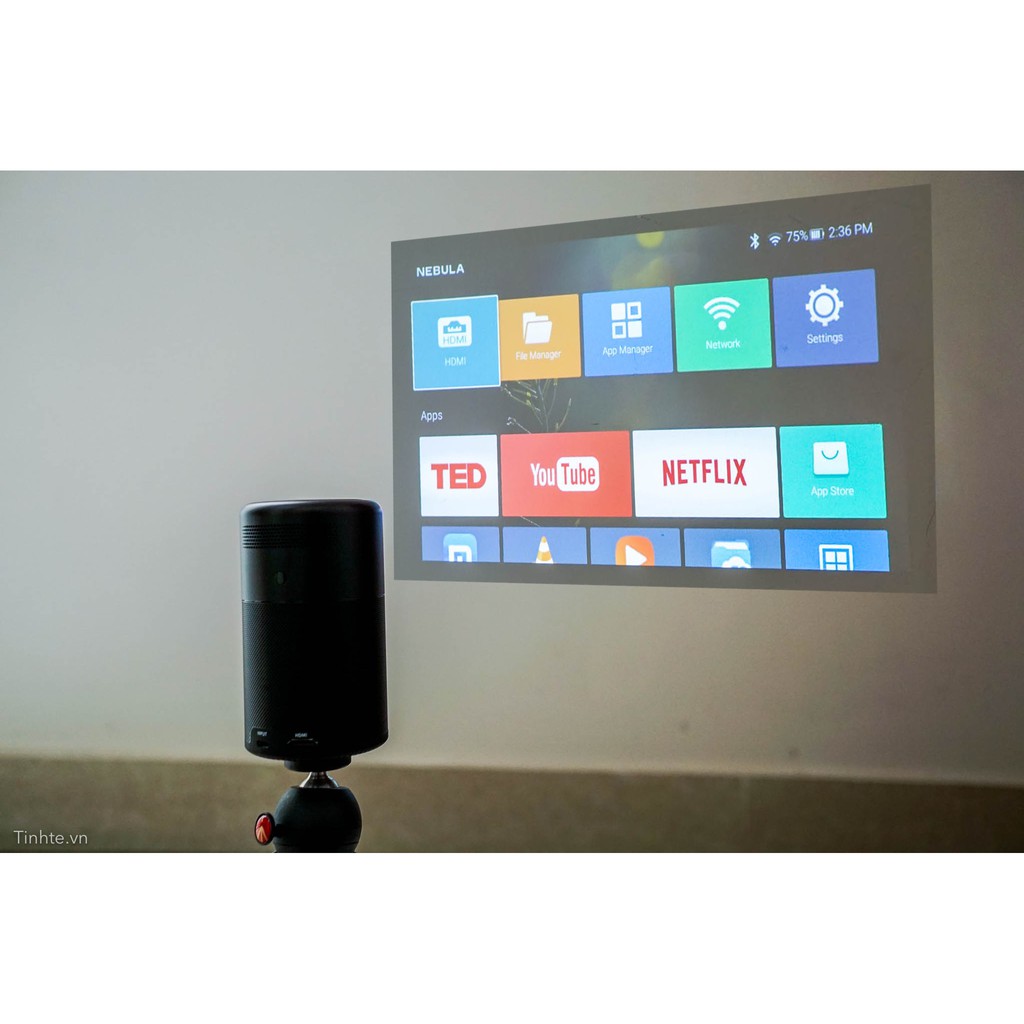 Máy chiếu mini Anker Nebula Capsule