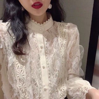 Áo sơmi phối ren bánh bèo