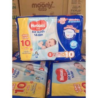 [HÀ NỘI]  Tã Dán Sơ Sinh Huggies Newborn 70+6 Miếng (Mẫu Mới)