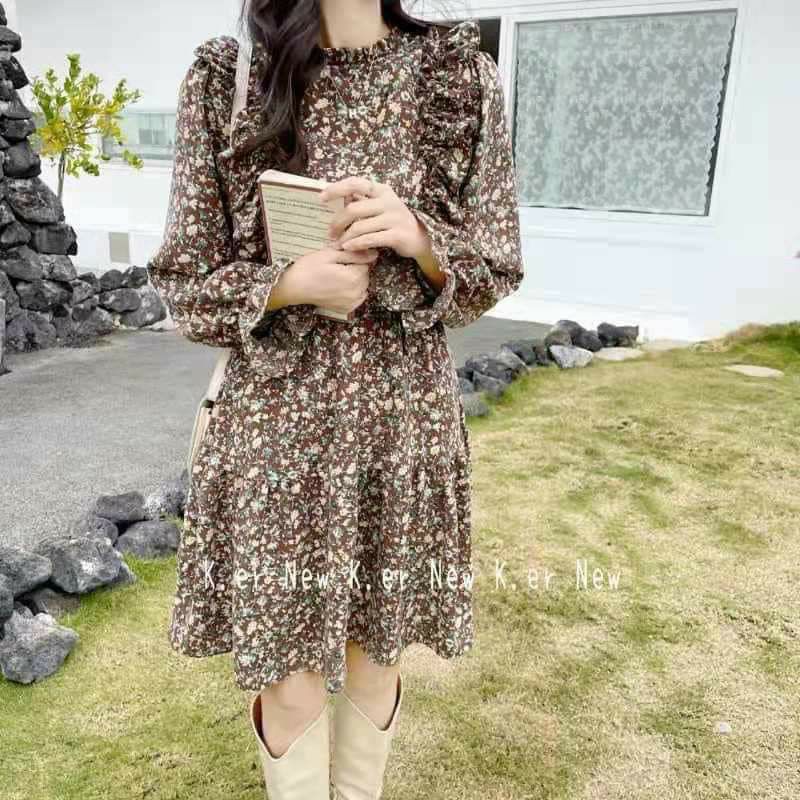 Váy Amina xòe hoa nhí retro Đầm hoa nhí phong cách retro