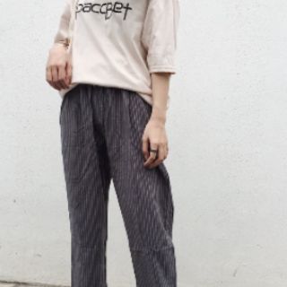 Quần baggy kẻ