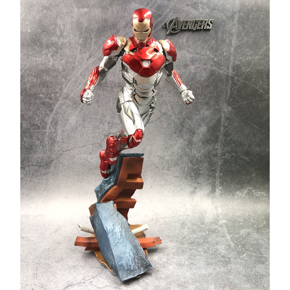 Mô hình tượng Iron man người sắt Mark 47 1/10 người nhện home coming