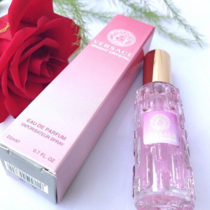 Nước hoa mini vesace 20ml dạng xịt-mẫu 4d- Mùi Verrsace Hồng