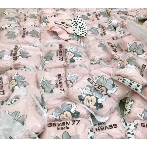 Váy mickey chấm bi lót nỉ cho bé
