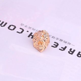 Ghim cài áo sơ mi