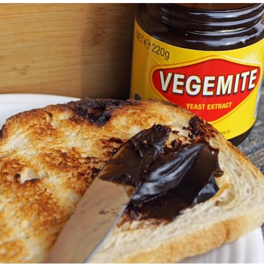 Bơ Vegemite B vitamins 380g - Úc