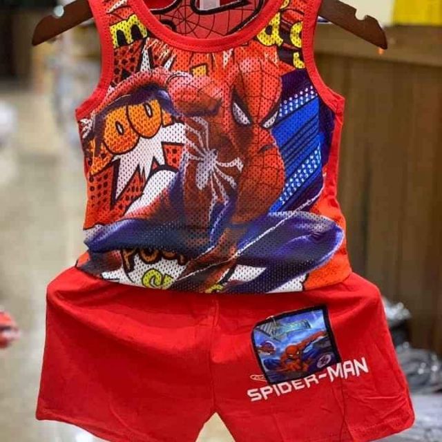 Com bo quần áo