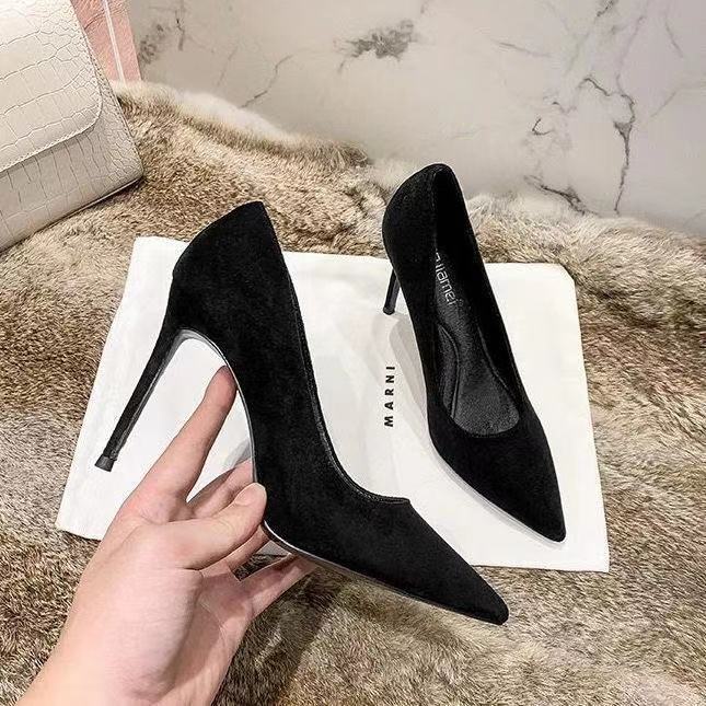 Giày cao gót mũi nhọn màu đen thời trang xuân hè cho nữ