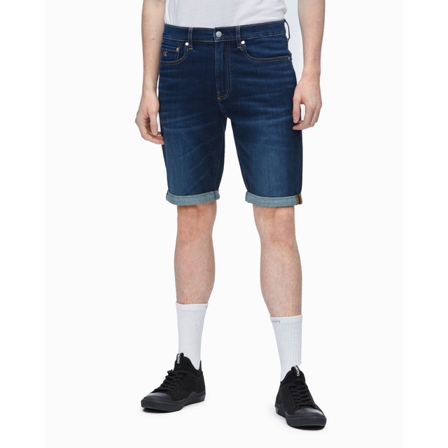 CALVIN KLEIN JEANS - Quần Ngắn Nam Taper - J3182731BJ
