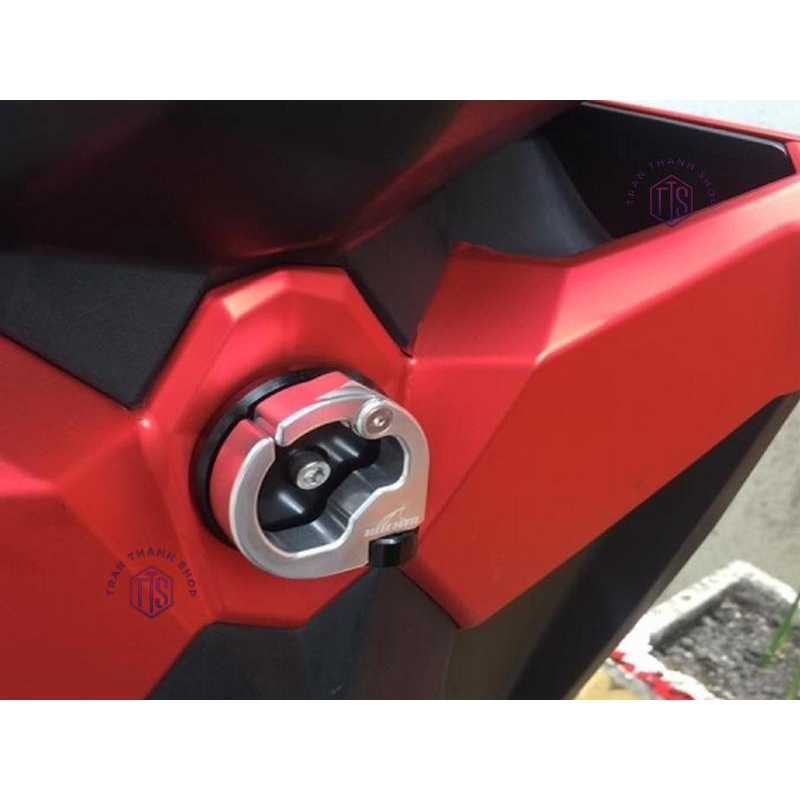 Móc treo đồ xe máy cho xe VARIO, CLICK THÁI MẪU MỚI 2018 FULL NHÔM CNC