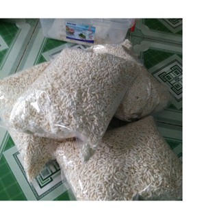Cốm gạo mài răng cho thú nhỏ