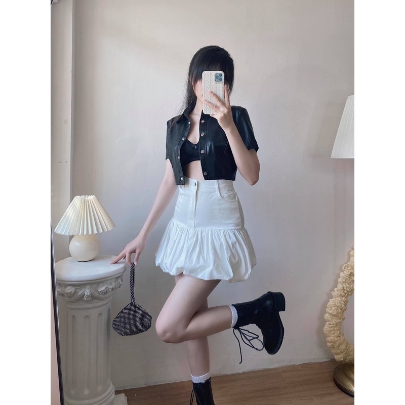 Áo croptop da có cổ ĐEN nút bấm