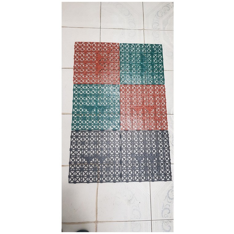 Tấm Nhựa Ghép Trải Sàn Nhà Tắm, Nhà Bếp, Vệ Sinh Sạch Sẽ KT30x30cm - Tấm Lót Sàn Chống Trượt
