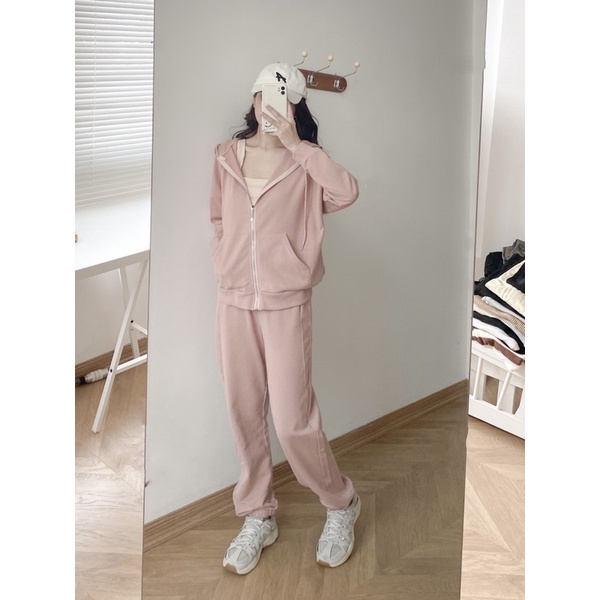 𝐂𝐨𝐨𝐥 𝐢𝐭𝐞𝐦/𝐐𝐮𝐚̂̀𝐧 𝐧𝐢̉ 𝐣𝐨𝐠𝐠𝐞𝐫 𝐤𝐢𝐞̂̉𝐮 𝐝𝐚́𝐧𝐠 𝐛𝐚𝐬𝐢𝐜 𝐦𝐮̀𝐚 𝐭𝐡𝐮 đ𝐨̂𝐧𝐠