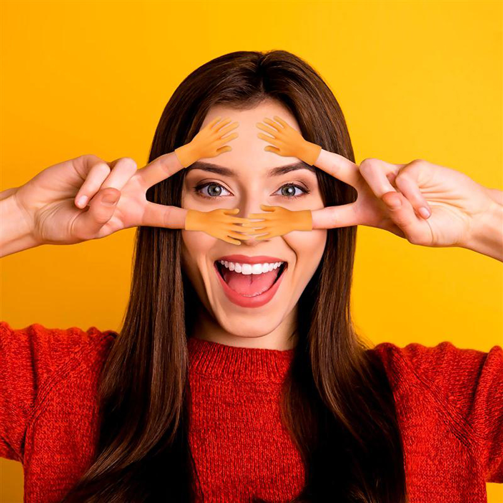 Mô hình bàn tay gắn ngón tay thiết kế sáng tạo cho Halloween