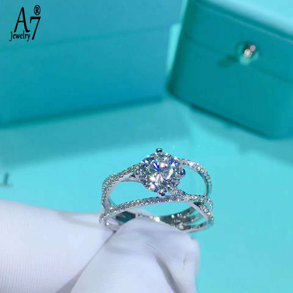 Nhẫn Moissanite Pt950 bạch kim thời trang