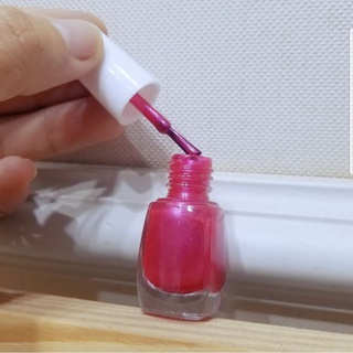 Sơn móng tay cho bé, Sơn móng mini màu đỏ