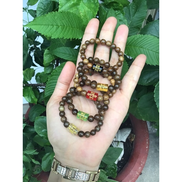 vòng tay trầm hương cho bé