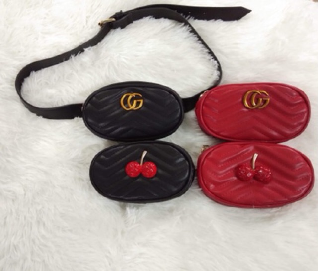 Túi đeo bụng em bé