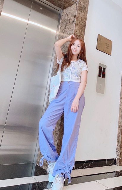 Quần ống suông chất nhung tăm Velvet SODA POP