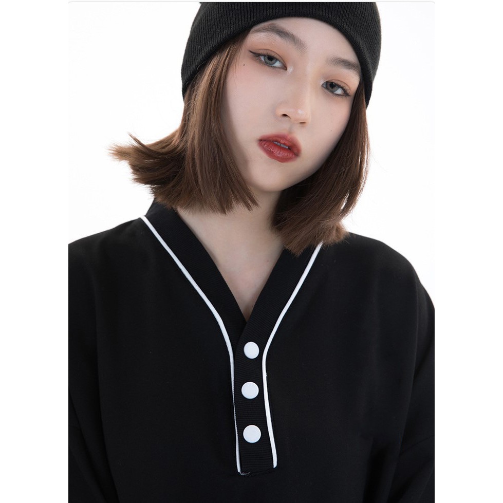 (THIẾT KẾ CHẤT LƯỢNG) ÁO THUN CỔ V BASIC NĂNG ĐỘNG UNISEX FORM RỘNG | BigBuy360 - bigbuy360.vn