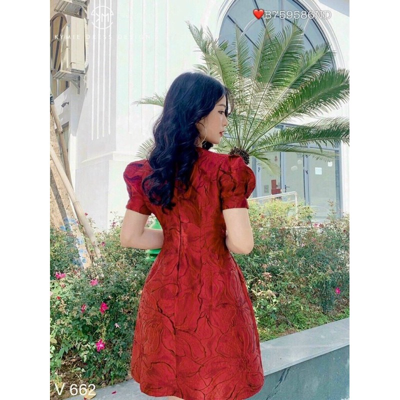 Đầm gấm hoạ tiết tay bồng chơi Tết ảnh thật | BigBuy360 - bigbuy360.vn