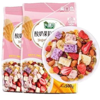 Ngũ cốc sữa chua hoa quả sấy