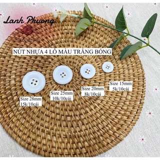 Nút Nhựa 4 lỗ màu trắng bóng_ nút trang trí
