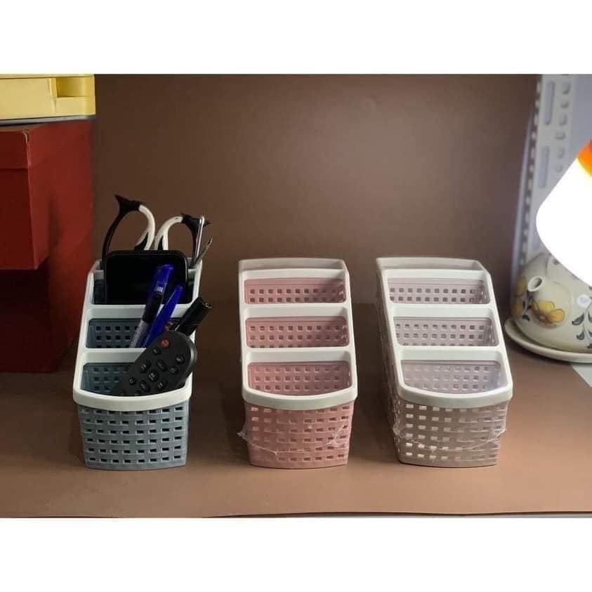 ( 2 Size ) Khay nhựa Đựng Đồ Chữ Nhật Đa Năng 4 Ngăn Việt Nhật - Khay đựng mỹ phẩm bút, tài liệu chia ngăn