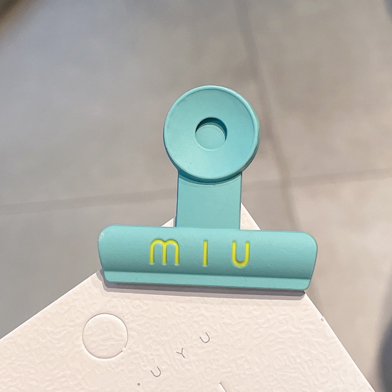 Kẹp tóc mỏ vịt kiểu dáng dễ thương