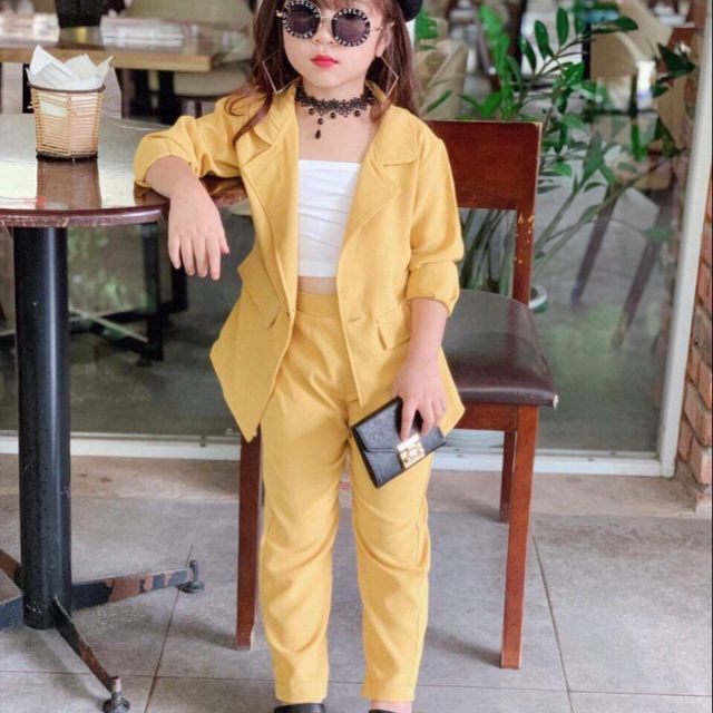 Set ves 3 ct. Be bự 100
