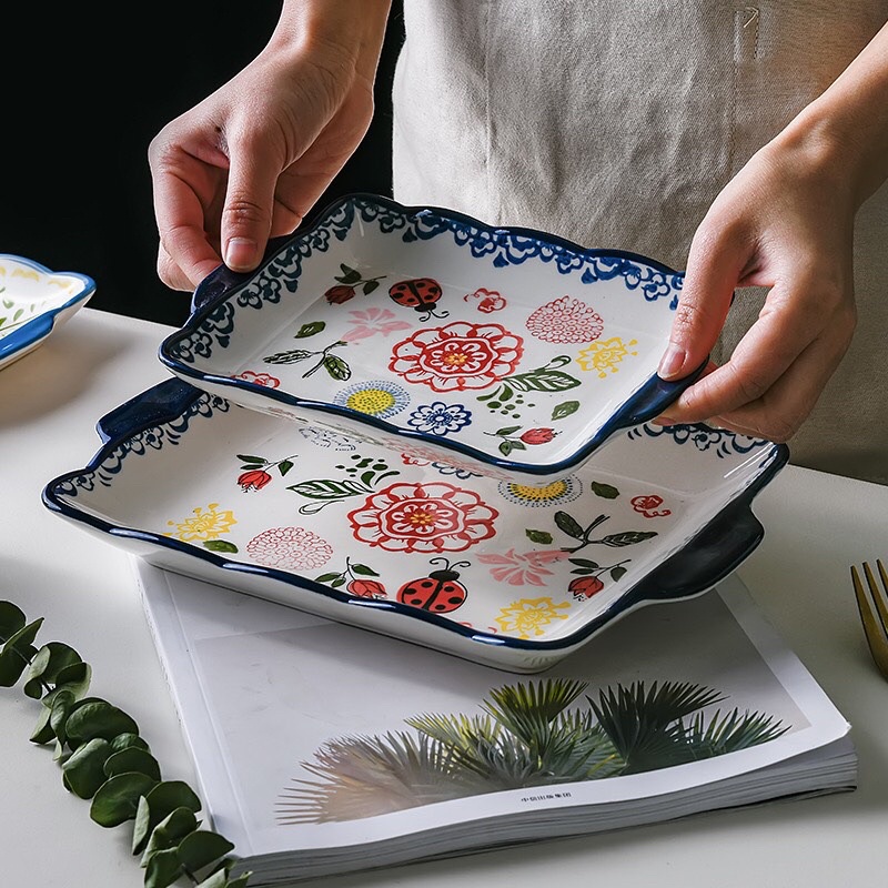 Khay chữ nhật miệng sóng vẽ hoa bướm