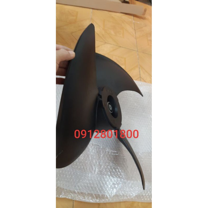 Cánh quạt cục nóng điều hòa Daikin inverter 18.000btu FTXD50FVM