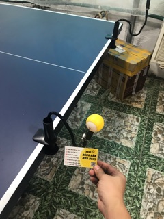Bộ Phụ Kiện Tập Kỹ Thuật Bóng Bàn Xoáy Siêu Chắc ( gồm 1 bộ kẹp + 1 bóng dự phòng + 1 kim thay bóng )