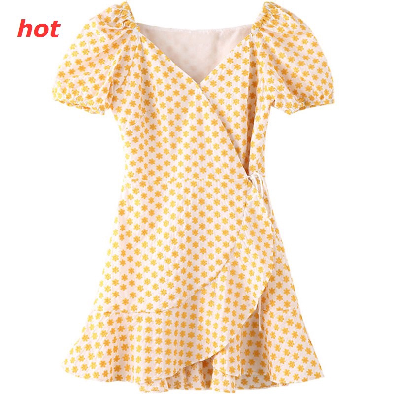 Đầm Cổ Chữ V Thiết Kế Quyến Rũ Thời Trang | BigBuy360 - bigbuy360.vn