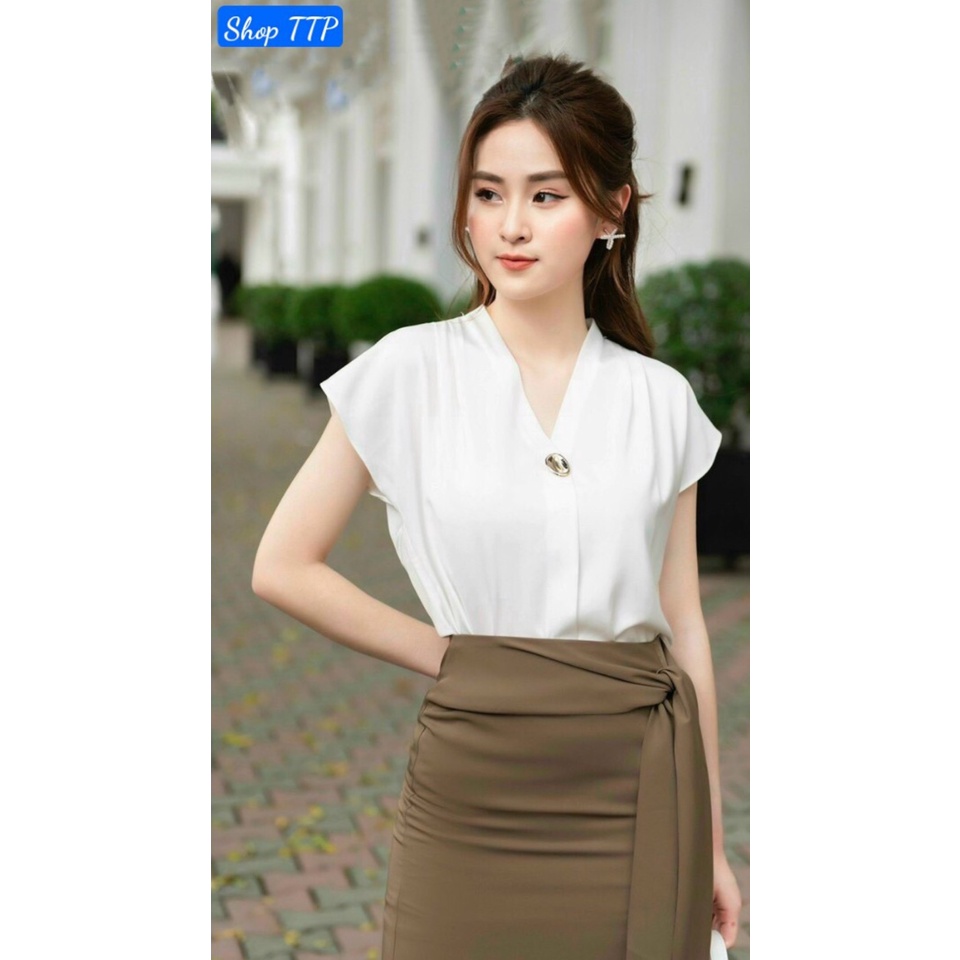 Chân váy xẻ tà cạp lơ .< Bán Sỉ >. | BigBuy360 - bigbuy360.vn