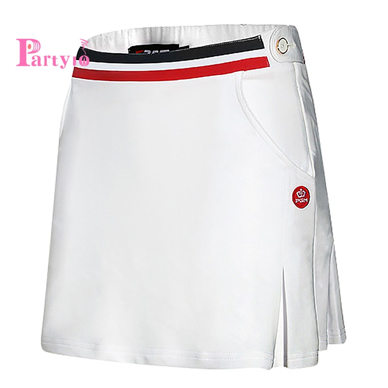 Váy đánh golf xinh xắn cho nữ